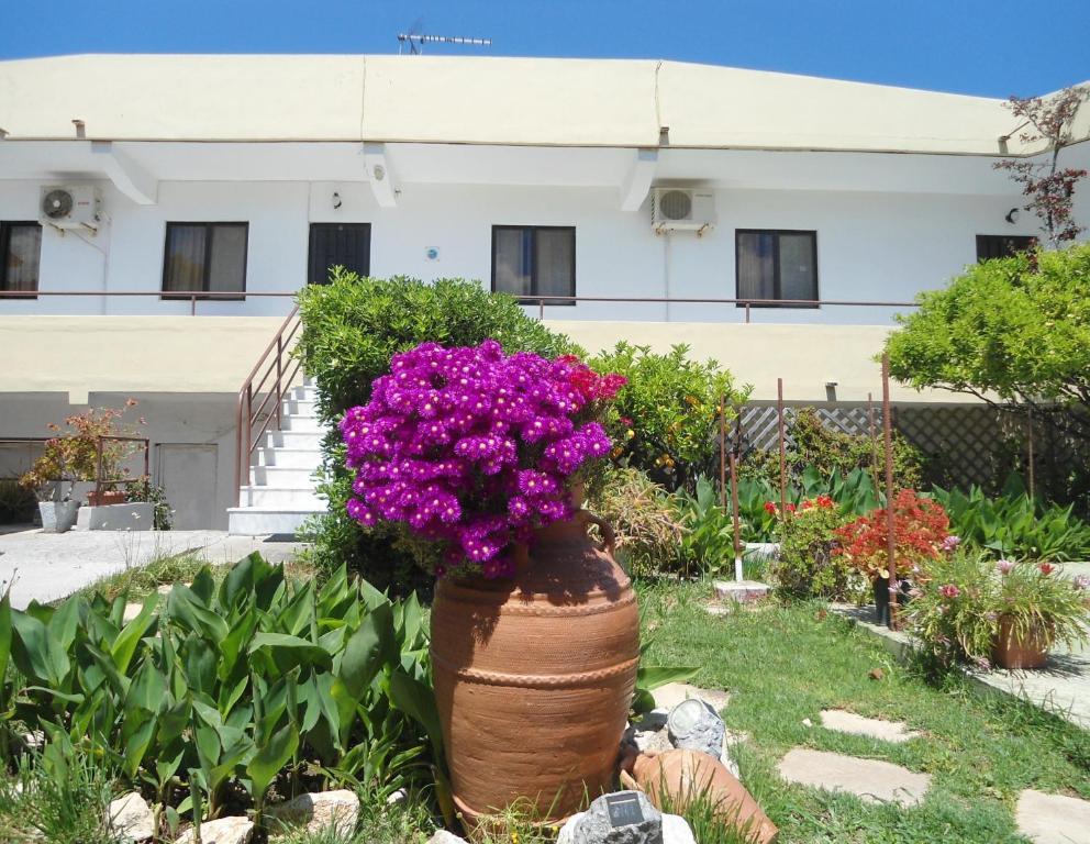 Evi And Hotel de apartamente